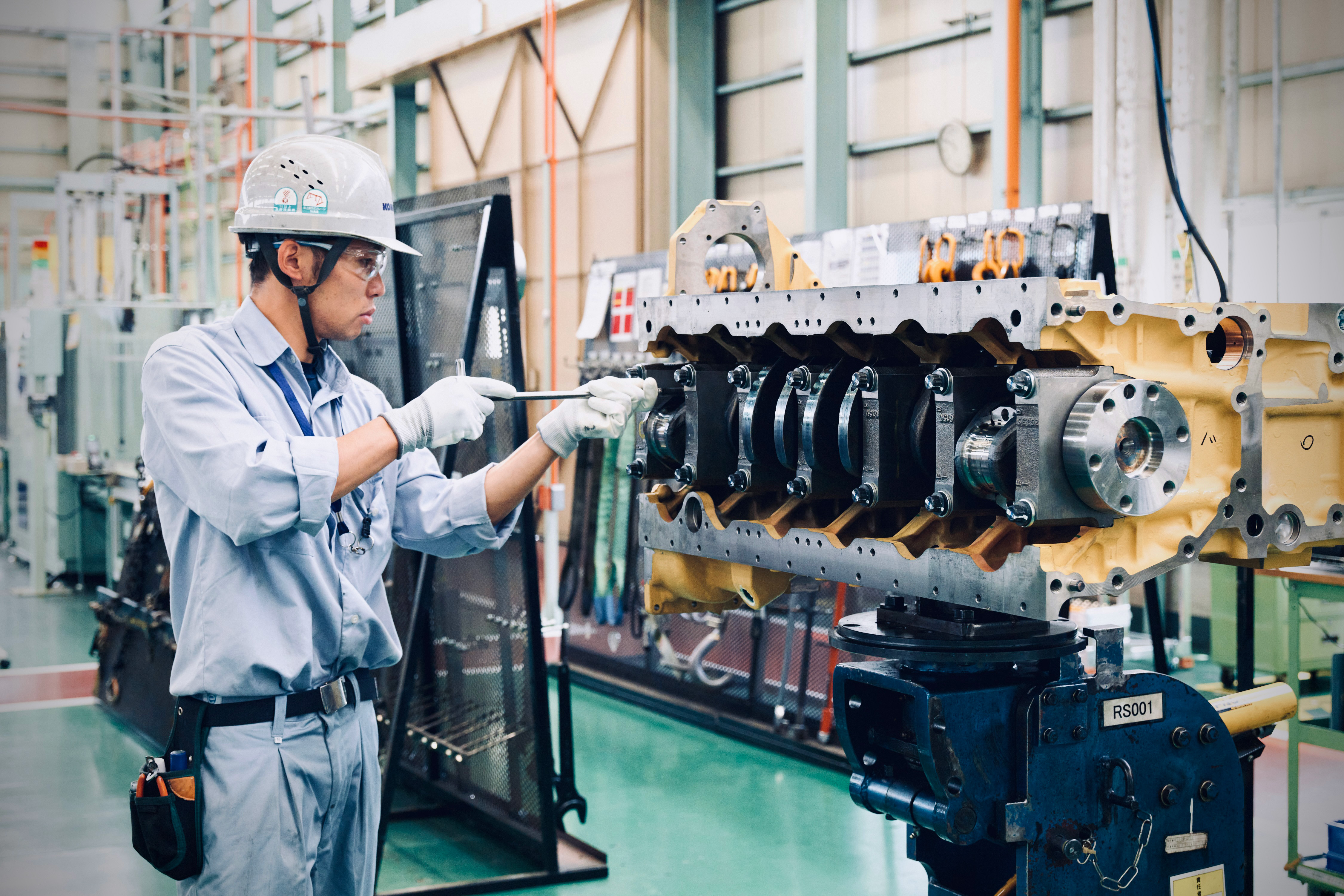 Komatsu Reman Parts Bringing New Life To Used Components Stories komatsu-reman-parts-bringing-new-life-to-used-components-stories