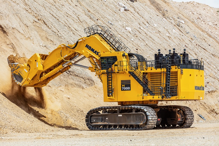 Komatsu To Teleoperate An Excavator In Arizona From Minexpo Show Floor In Las Vegas Demo Will Preview New Semiautonomous Pc7000 11 Hydraulic Excavator Newsroom Komatsu Ltd Komatsu To Teleoperate An Excavator In Arizona From Minexpo Show Floor In Las Vegas Demo Will Preview New Semiautonomous Pc7000 11 Hydraulic Excavator Newsroom Komatsu Ltd